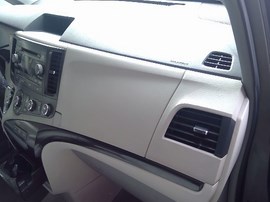 2011 TOYOTA SIENNA, GRAY, LE, 3.2L, AT. FWD.  Z25957